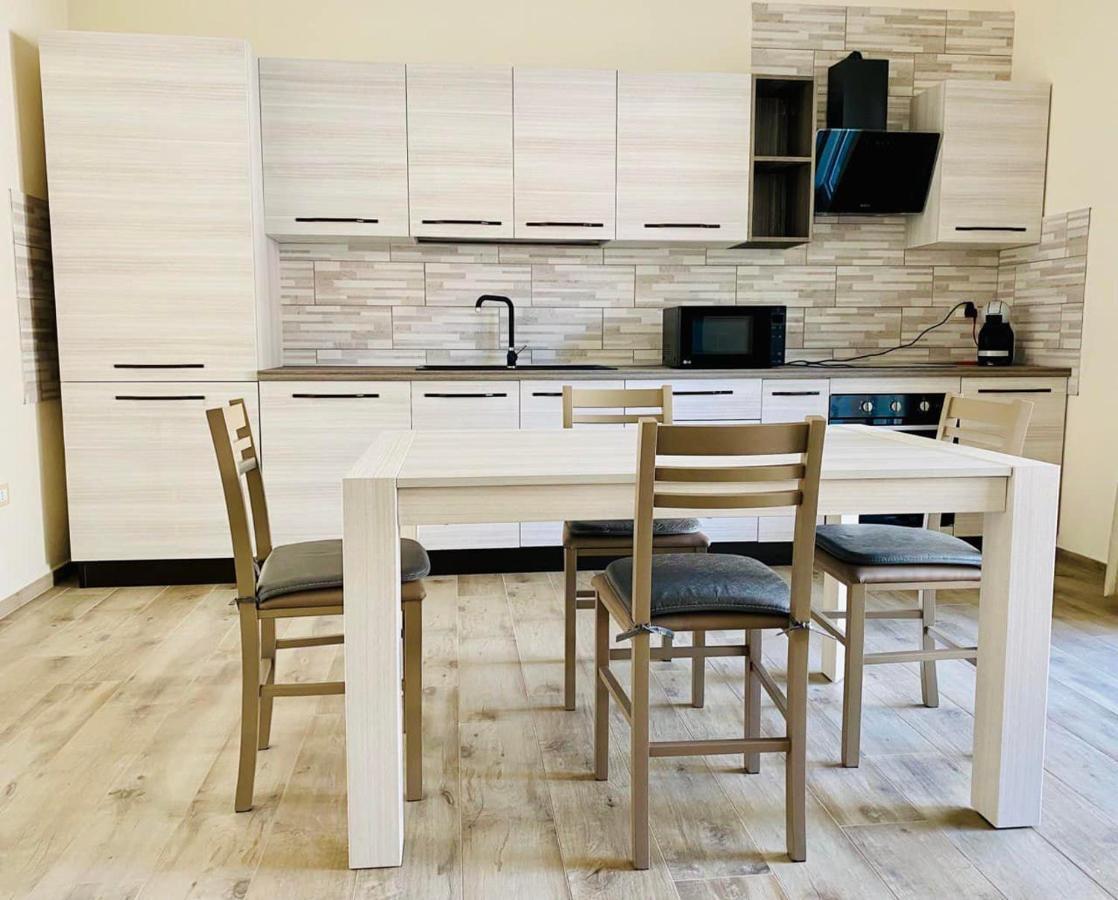 Appartement Nuova Residenza Dei 7 Pini A Pochi Passi Dal Mare à Porto Pino Extérieur photo