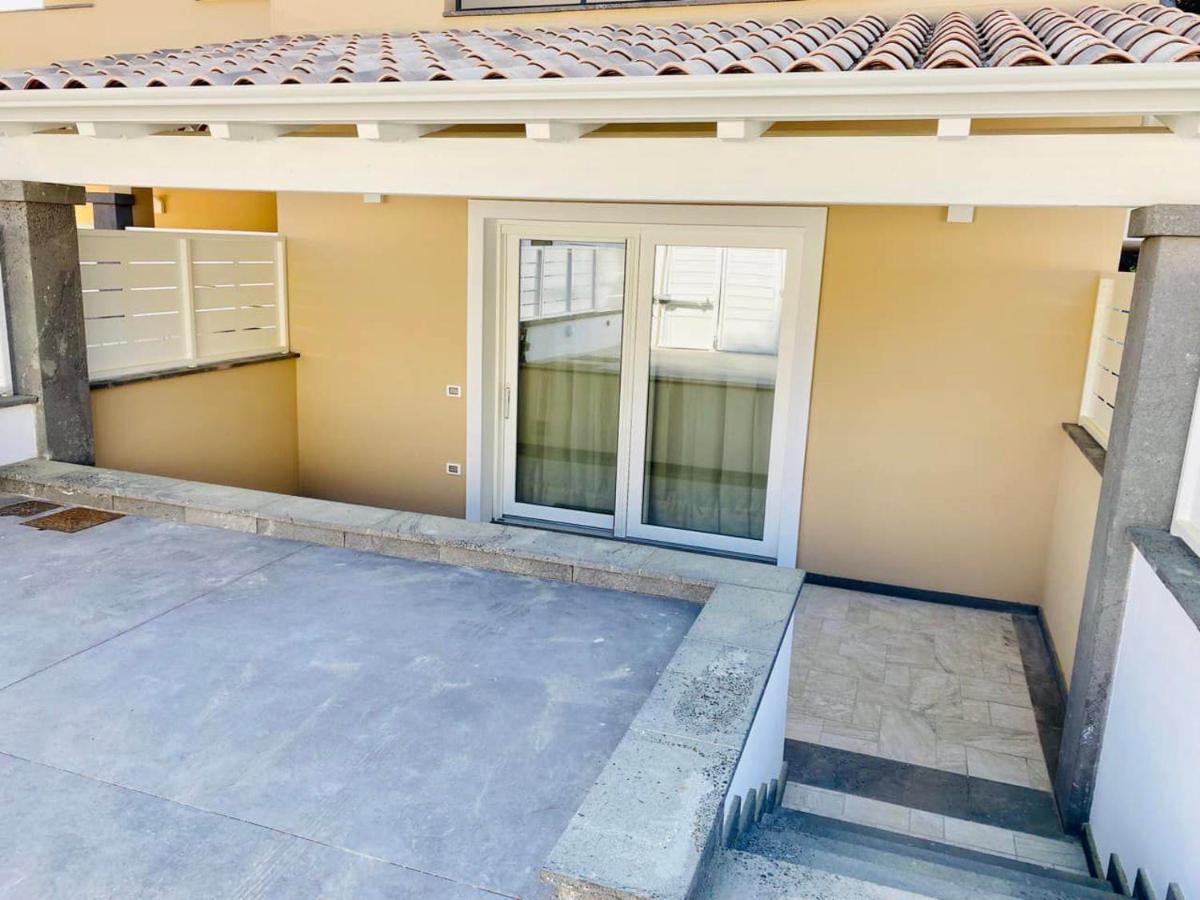 Appartement Nuova Residenza Dei 7 Pini A Pochi Passi Dal Mare à Porto Pino Extérieur photo