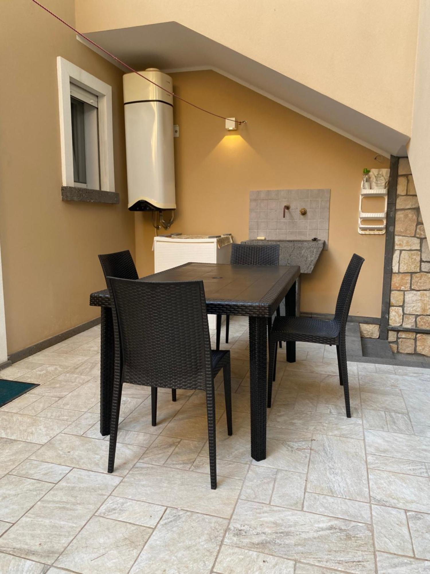 Appartement Nuova Residenza Dei 7 Pini A Pochi Passi Dal Mare à Porto Pino Extérieur photo